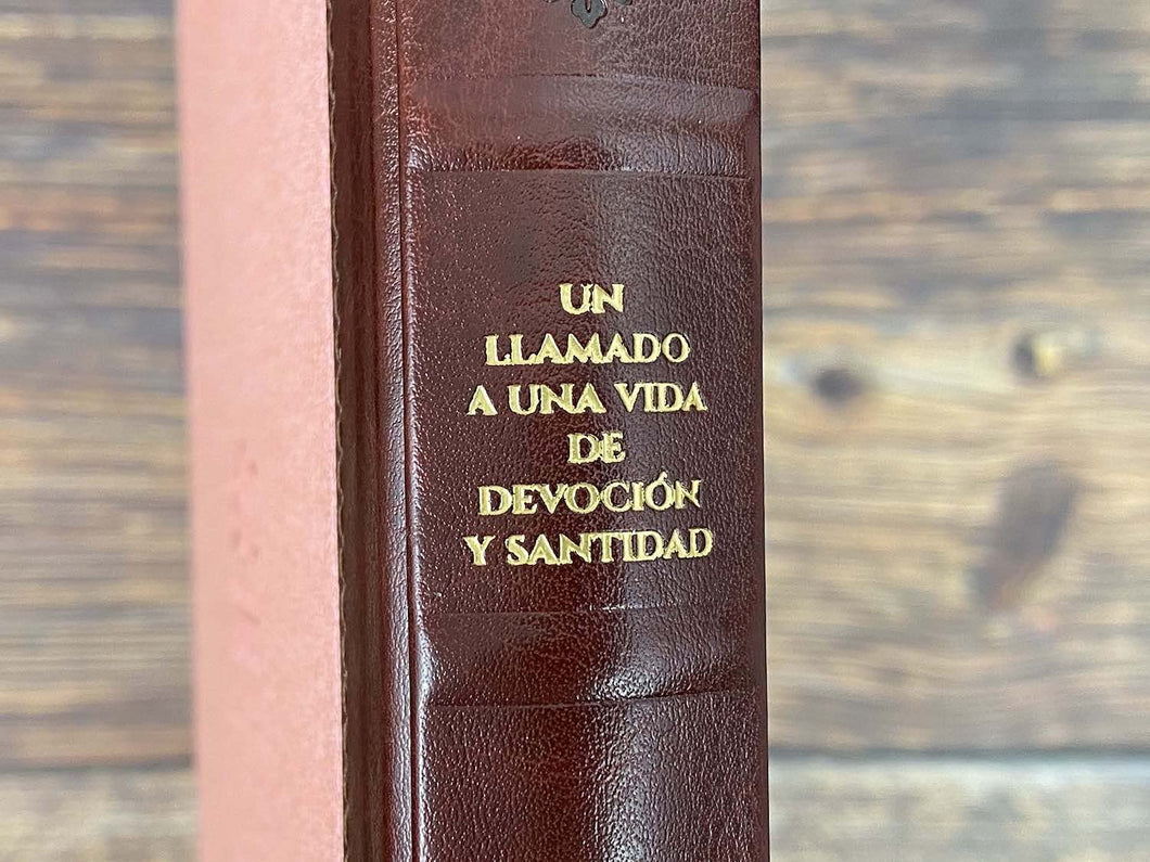 Un Serio Llamado a una Vida de Devoción y Santidad - Biblioteca Clásicos Cristianos, tomo 7 Bonded Leather