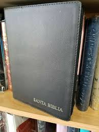 Biblia Letra Gigante 14 puntos con Cierre RV1960 imit piel negro con índice